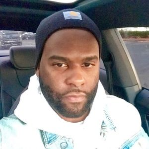 Meet your Posher, Stanley r